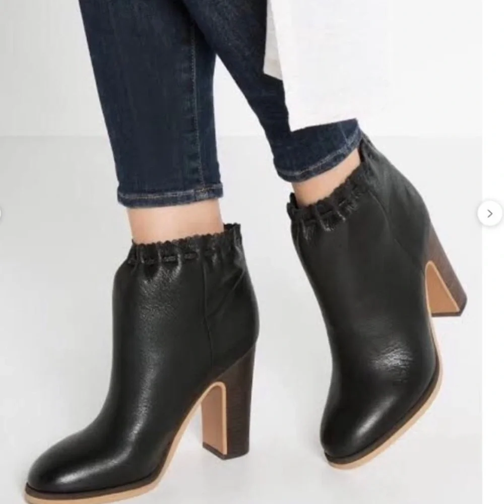 See By Chloe Jane Leather Block Heel Booties - Picture 1 of 6